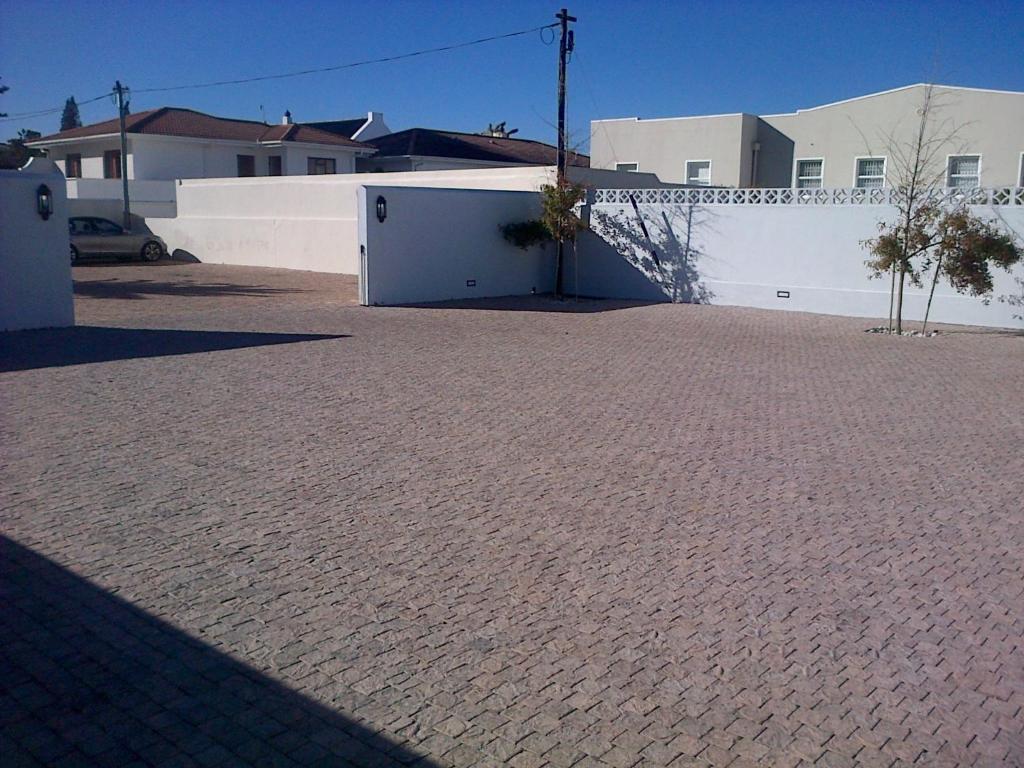 Kenjockity Self Catering Apartments Hermanus Extérieur photo