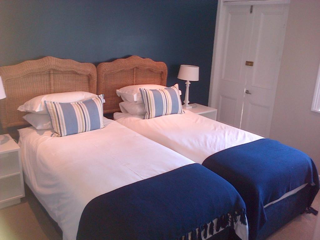 Kenjockity Self Catering Apartments Hermanus Extérieur photo